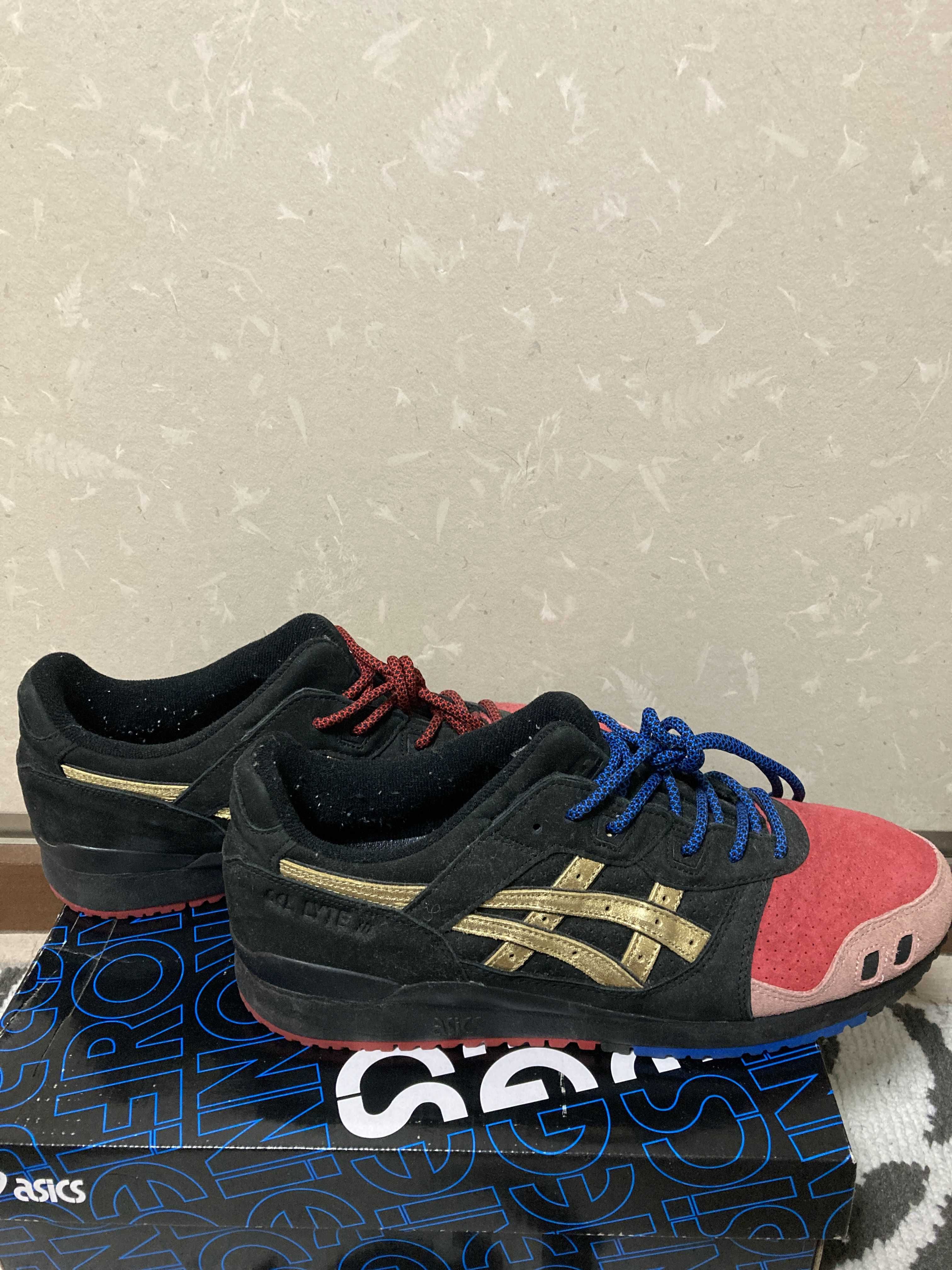 Ronnie Fieg × Asics Gel-Lyte III Tokyo Trio 252.1 "Black/Gold"