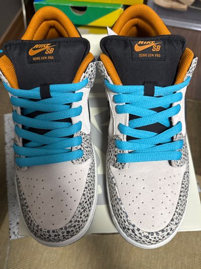 Nike SB Dunk Low Pro Electric Safari "Phantom and Black"