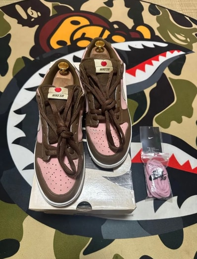Stussy × Nike SB Dunk Low "Cherry"