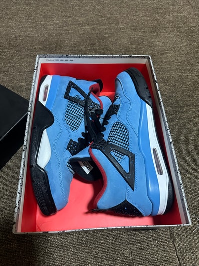 Travis Scott × Nike Air Jordan 4 Retro Cactus Jack "University Blue"