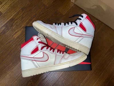 Nike Air Jordan 1 Retro High OG "Sail/University Red"