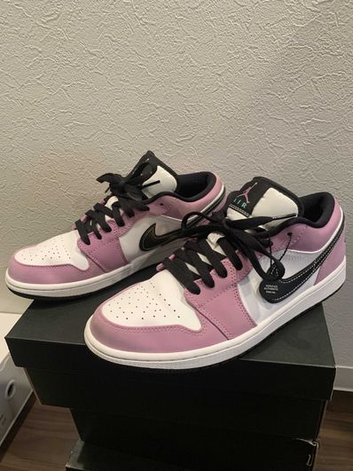 NIKE AIR JORDAN 1 LOW "VIOLET SHOCK"