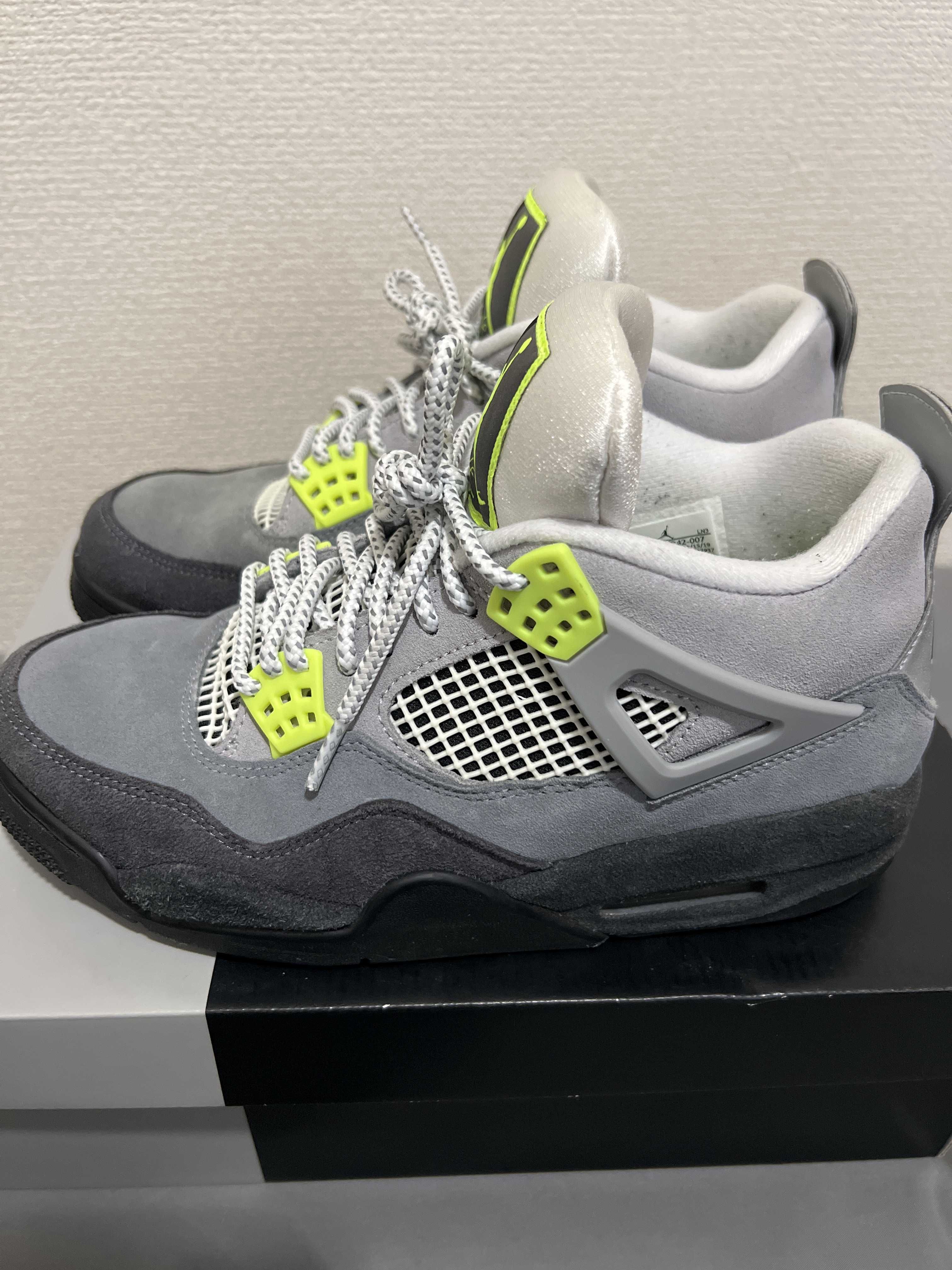 NIKE AIR JORDAN 4 RETRO LE "NEON"