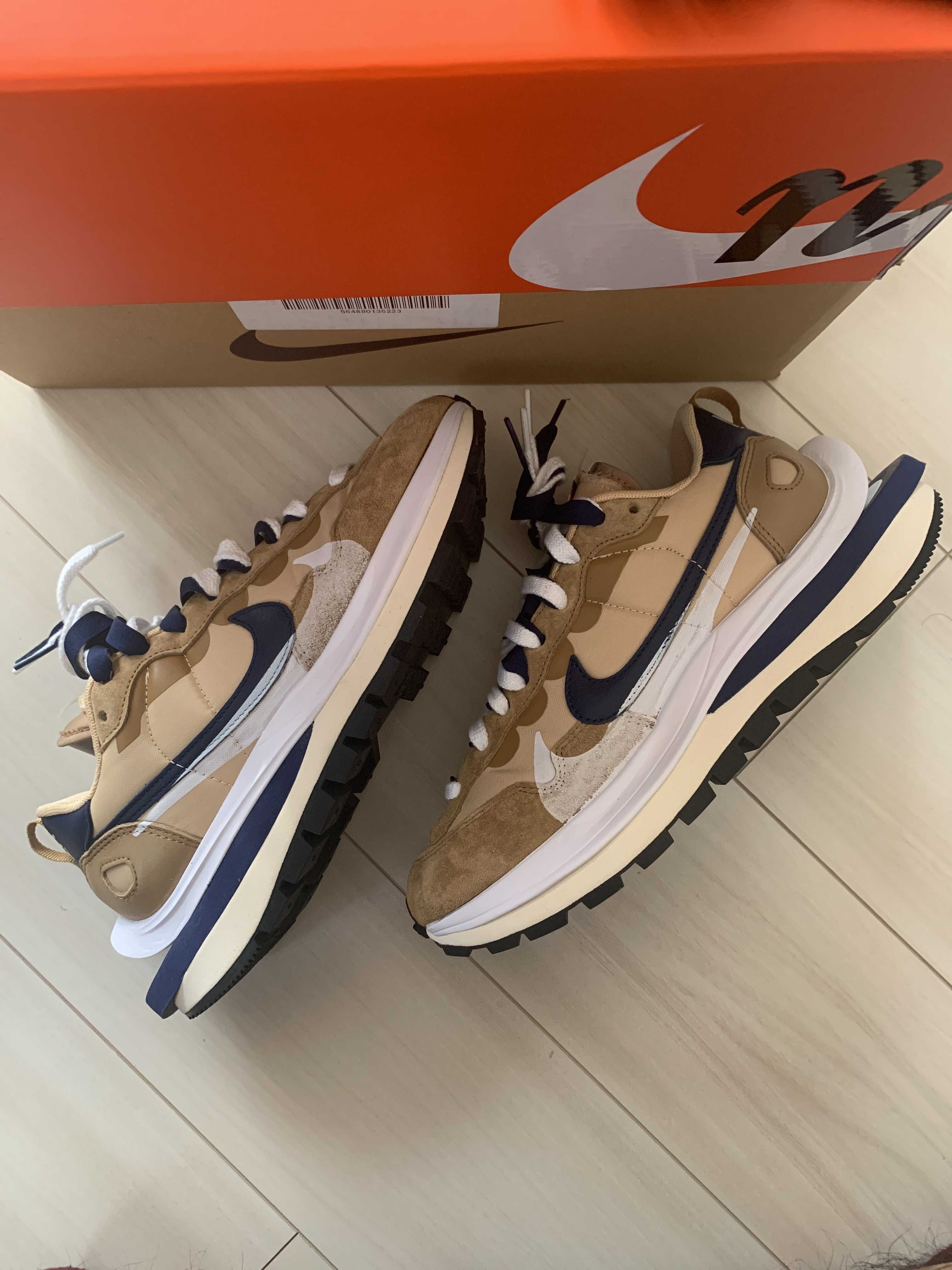 Sacai × Nike Vapor Waffle "Sesame And Blue Void"