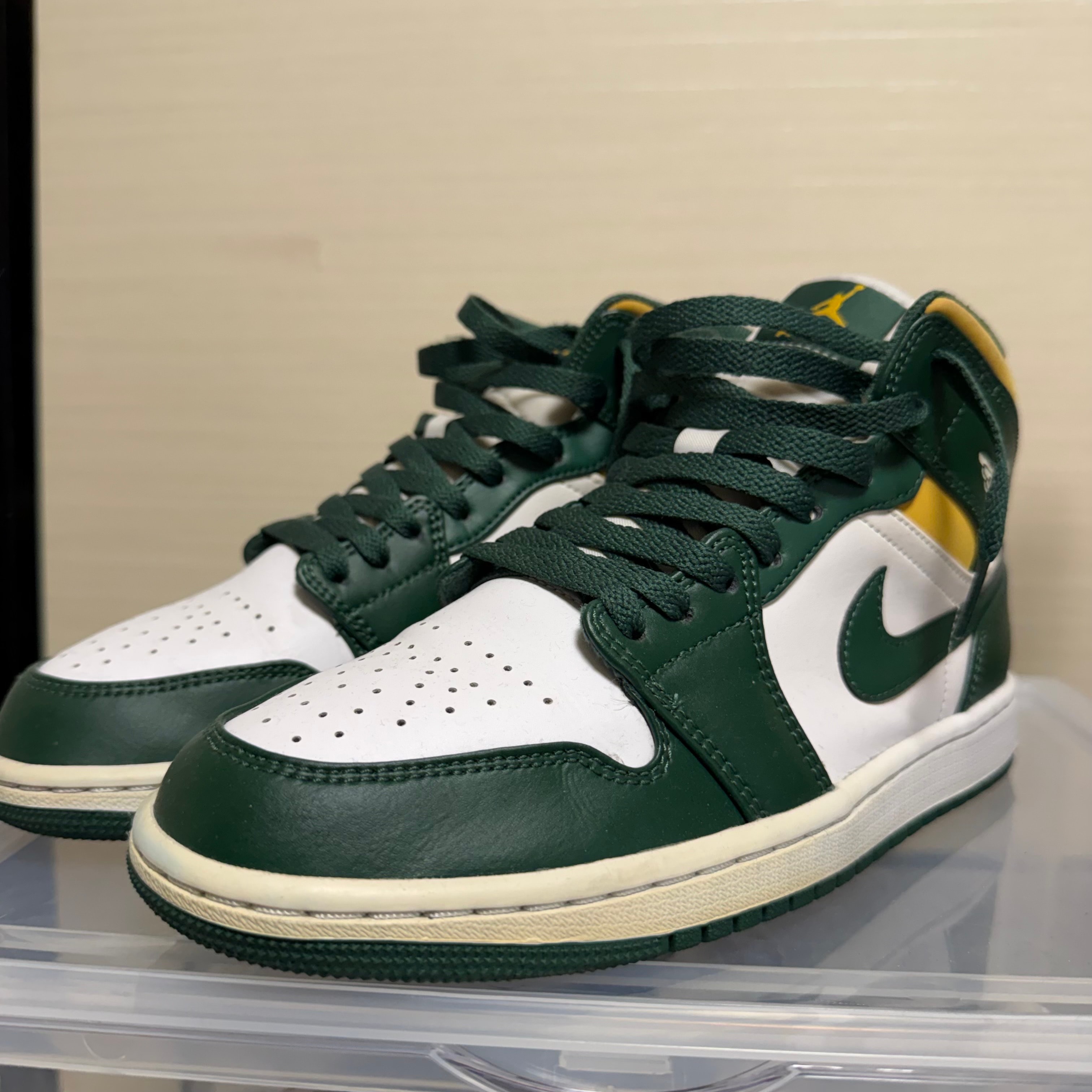 Nike Air Jordan 1 Mid "Seattle Supersonics"