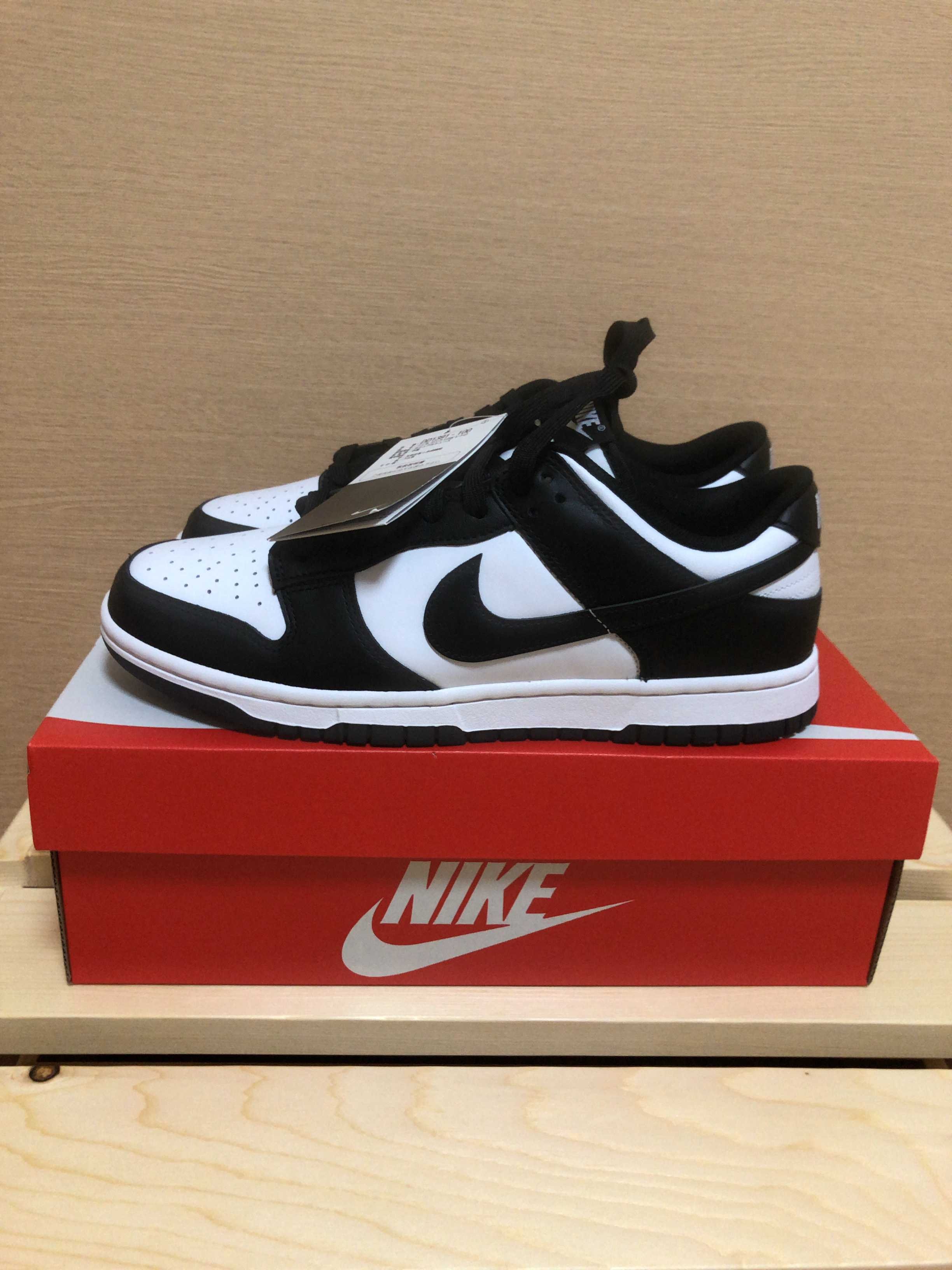 Nike Dunk Low Retro "Panda/White/Black"