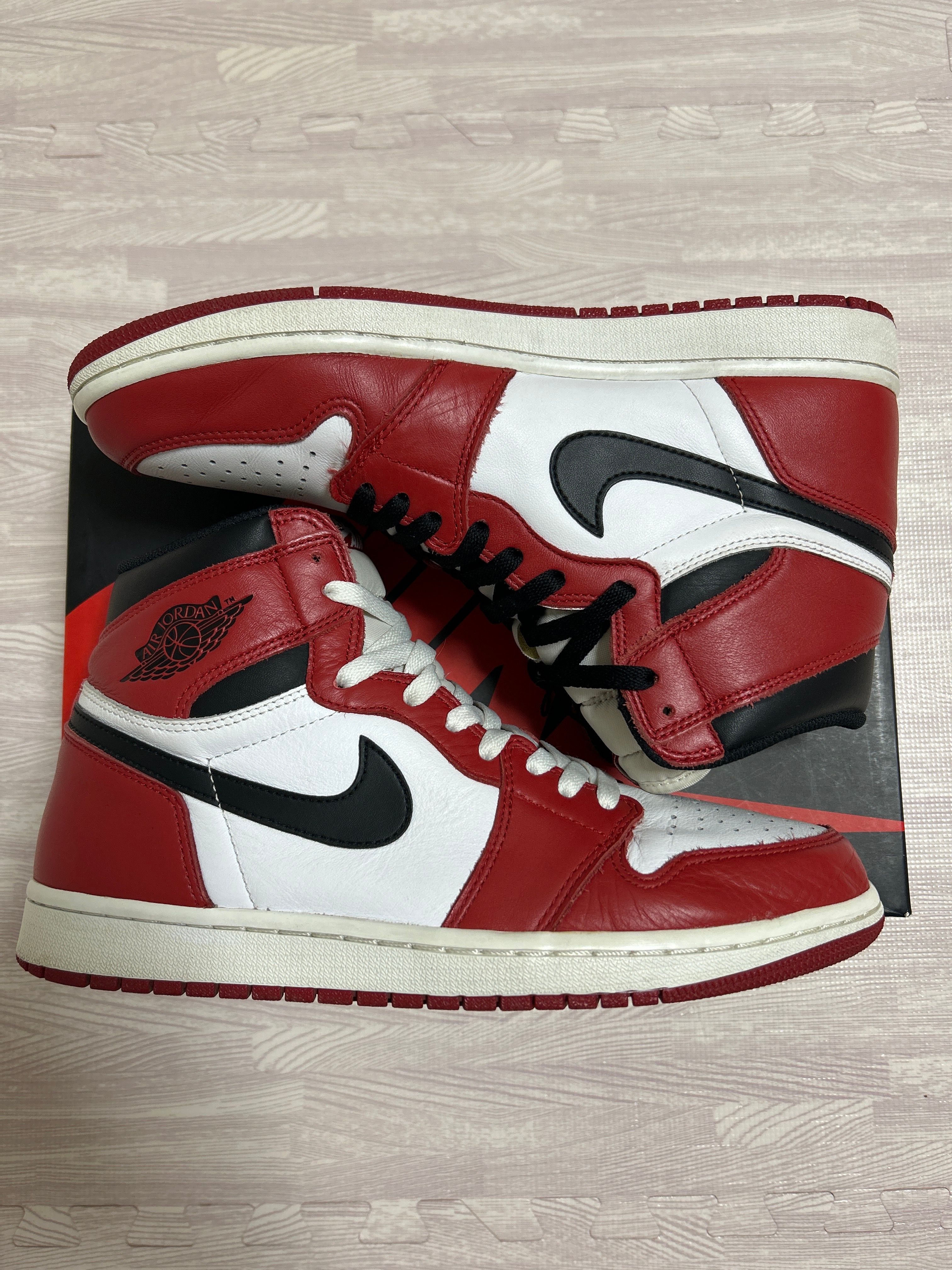 Nike Air Jordan 1 Retro High "Chicago" (2015)