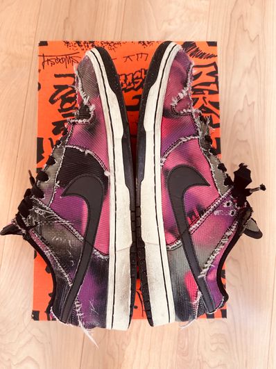 Nike Dunk Low Graffiti "Pink/Black"