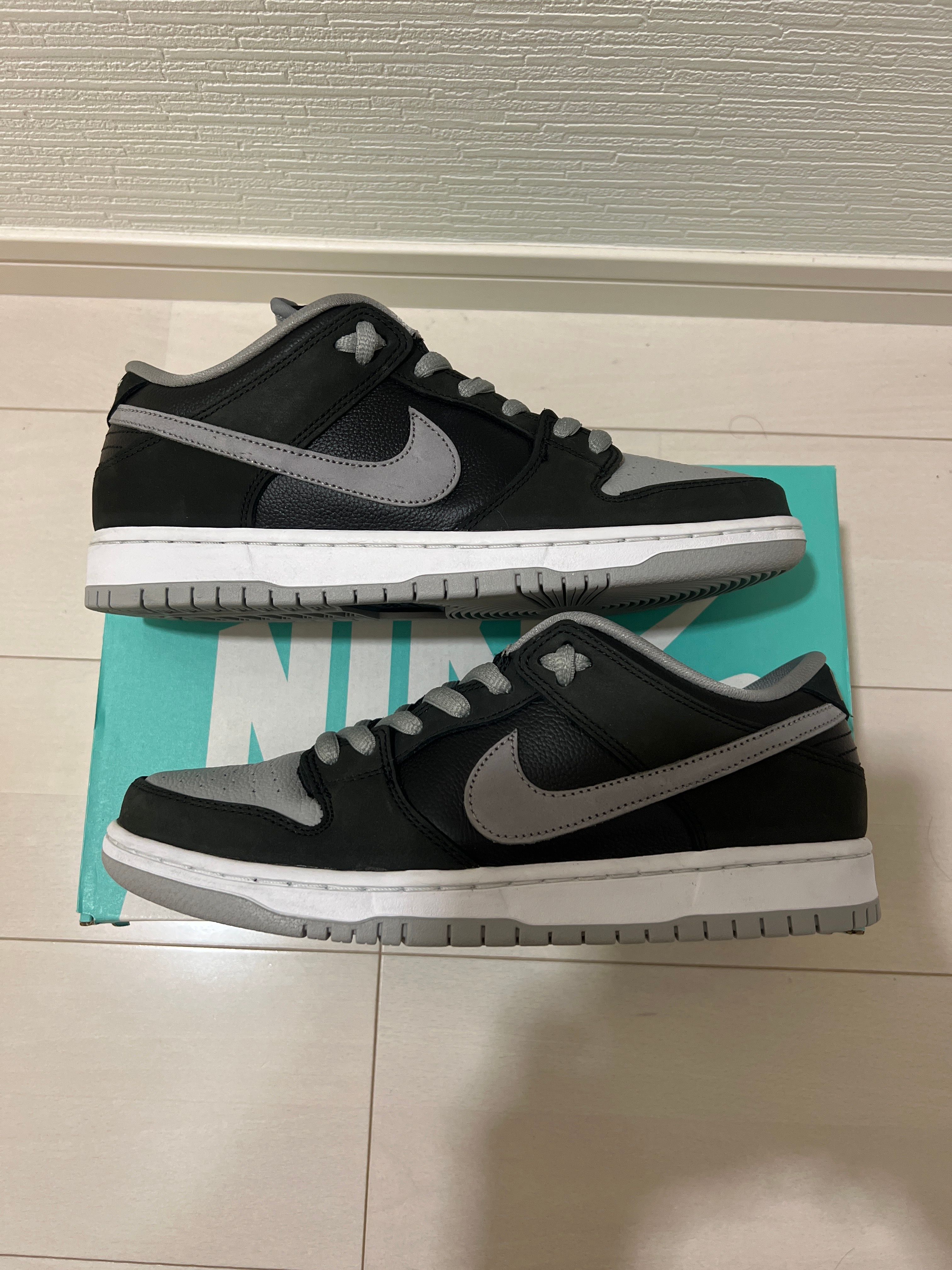 Nike SB Dunk Low "Shadow"