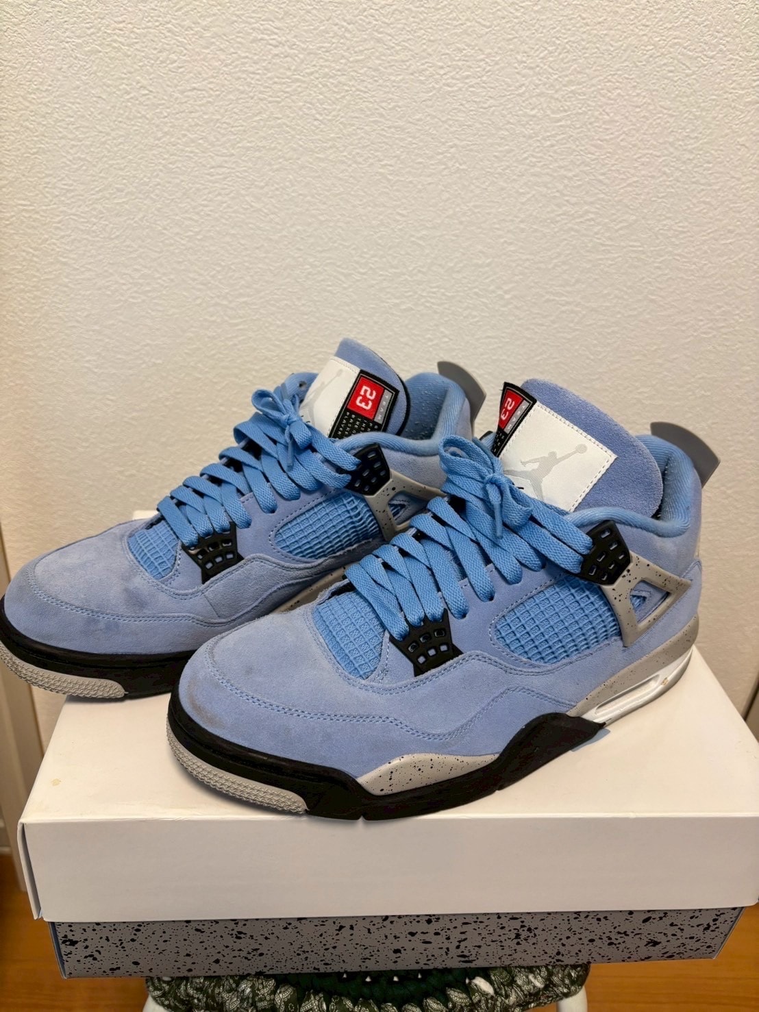 Nike Air Jordan 4 "University Blue"