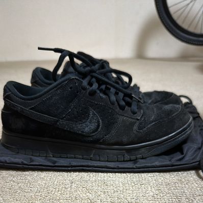 UNDEFEATED × Nike Dunk Low SP "5 ON IT"