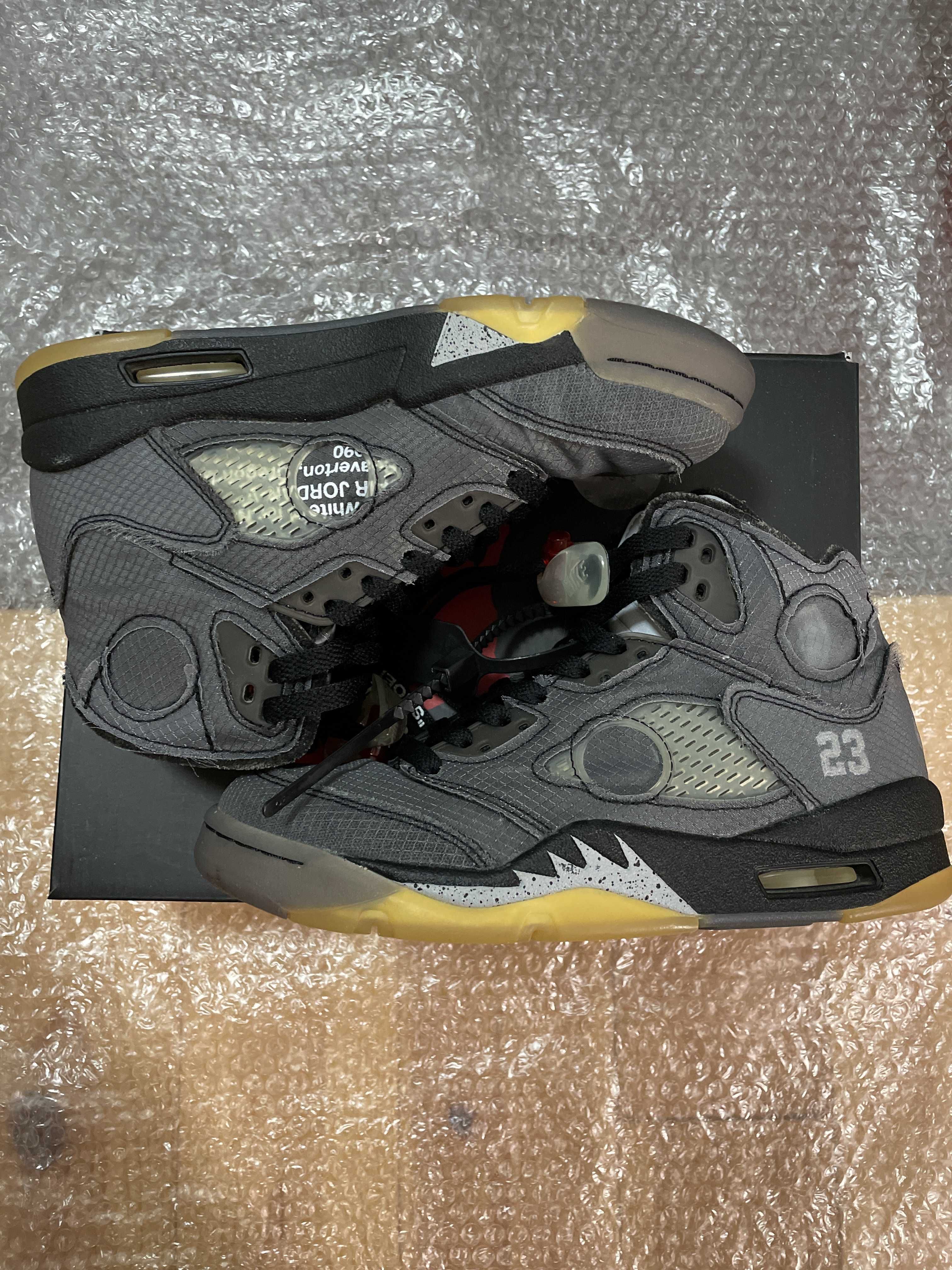 Off-White × Nike Air Jordan 5 "Black/Muslin/Fire Red"