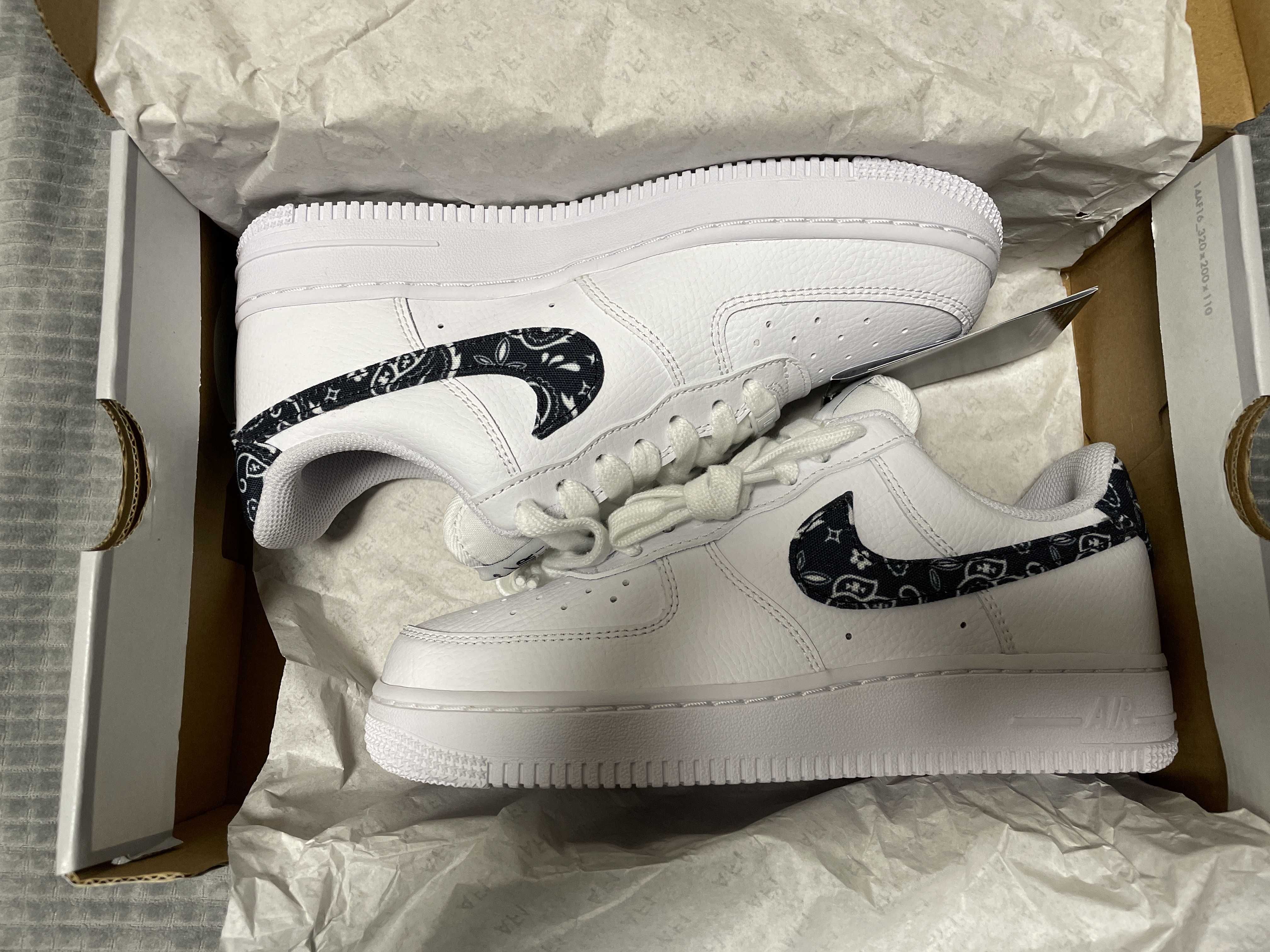 Nike Women's Air Force 1 Low '07 Essential "Black Paisley"