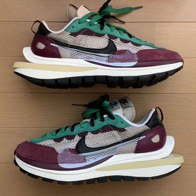 sacai × Nike Vapor Waffle "String/Red/Green"