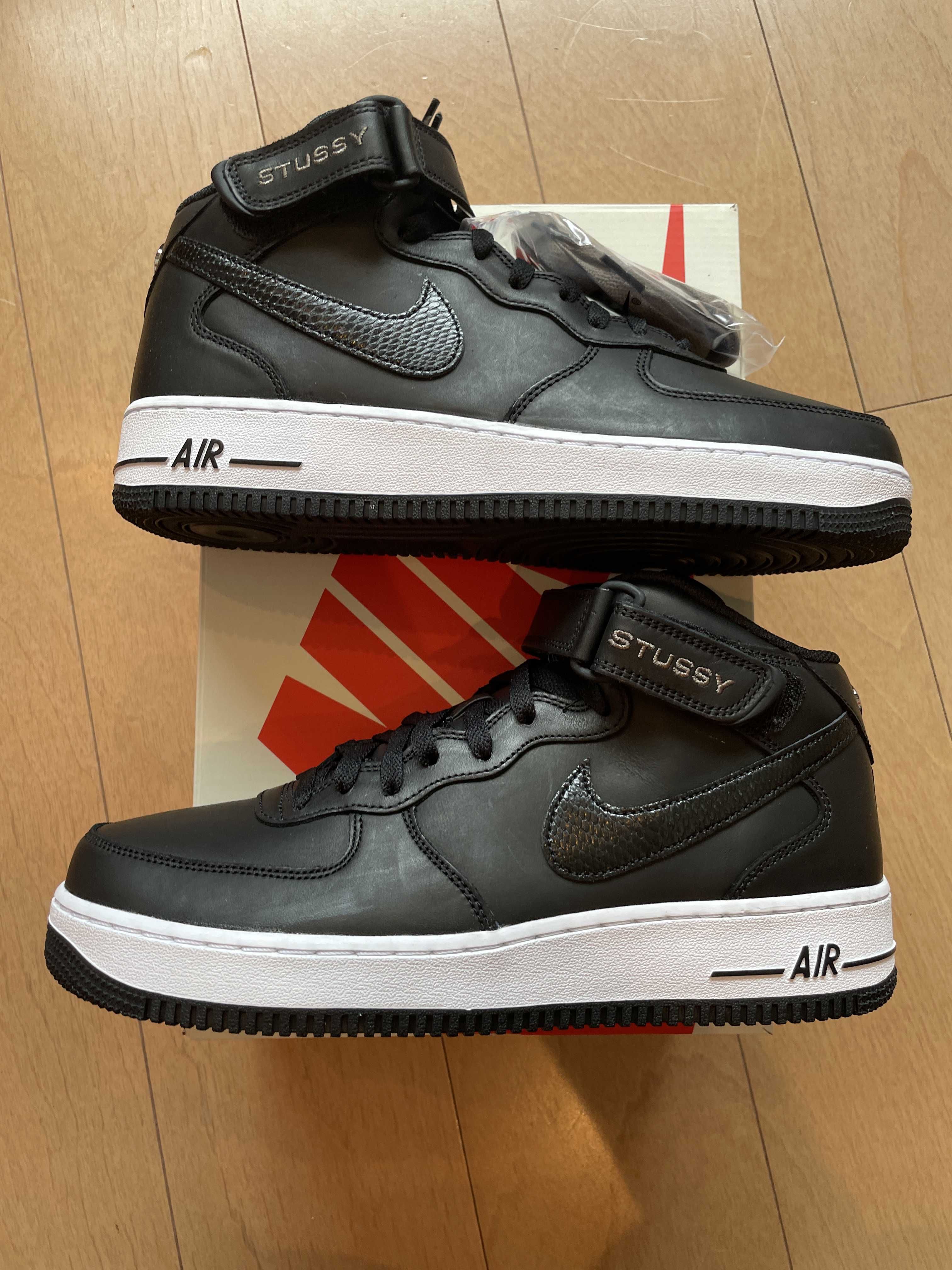 Stussy × Nike Air Force 1 Mid "Black/Black"