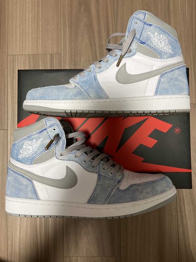 Nike Air Jordan 1 High OG "Hyper Royal"