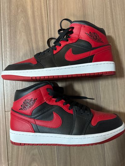 Nike Air Jordan 1 Mid "Bred"