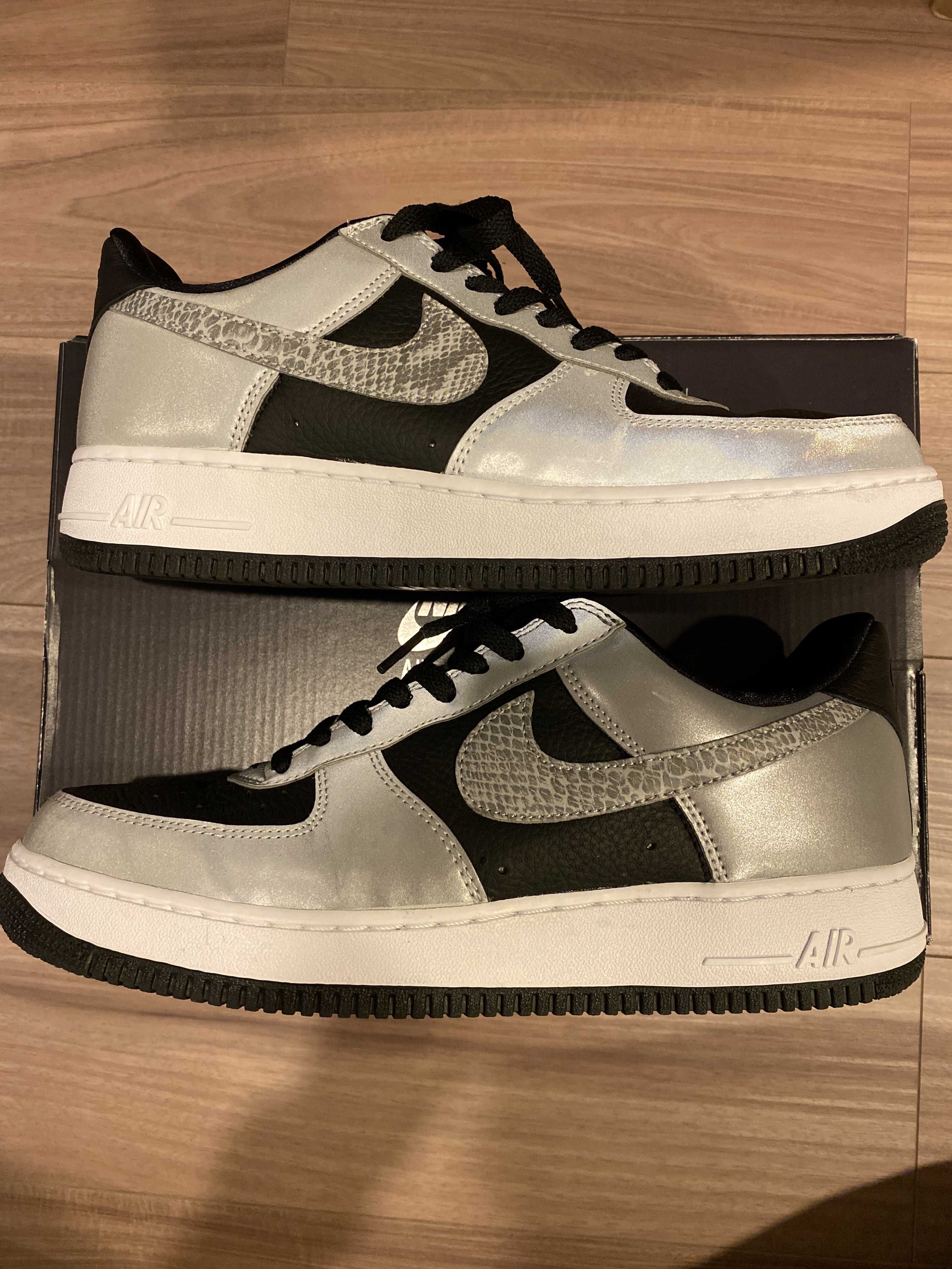 Nike Air Force 1 Low "Silver Snake"