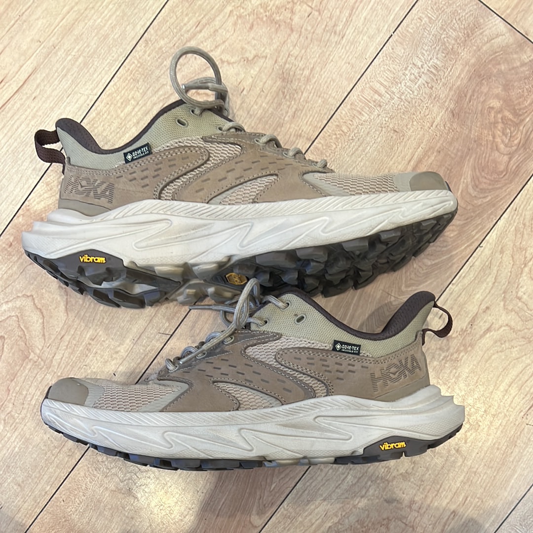 ホカ アナカパ2 ロー ゴアテックス "デューン/オックスフォードタン"