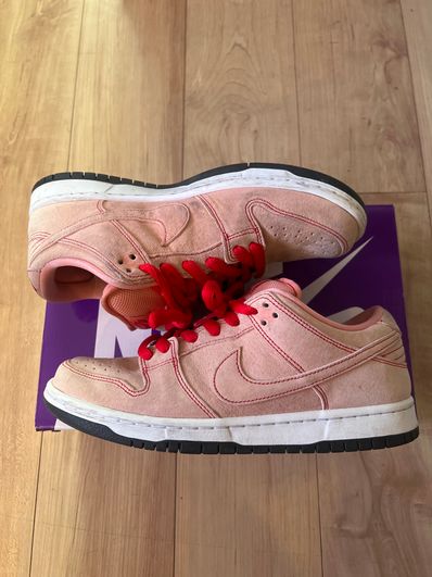 Nike SB Dunk Low "Pink Pig"