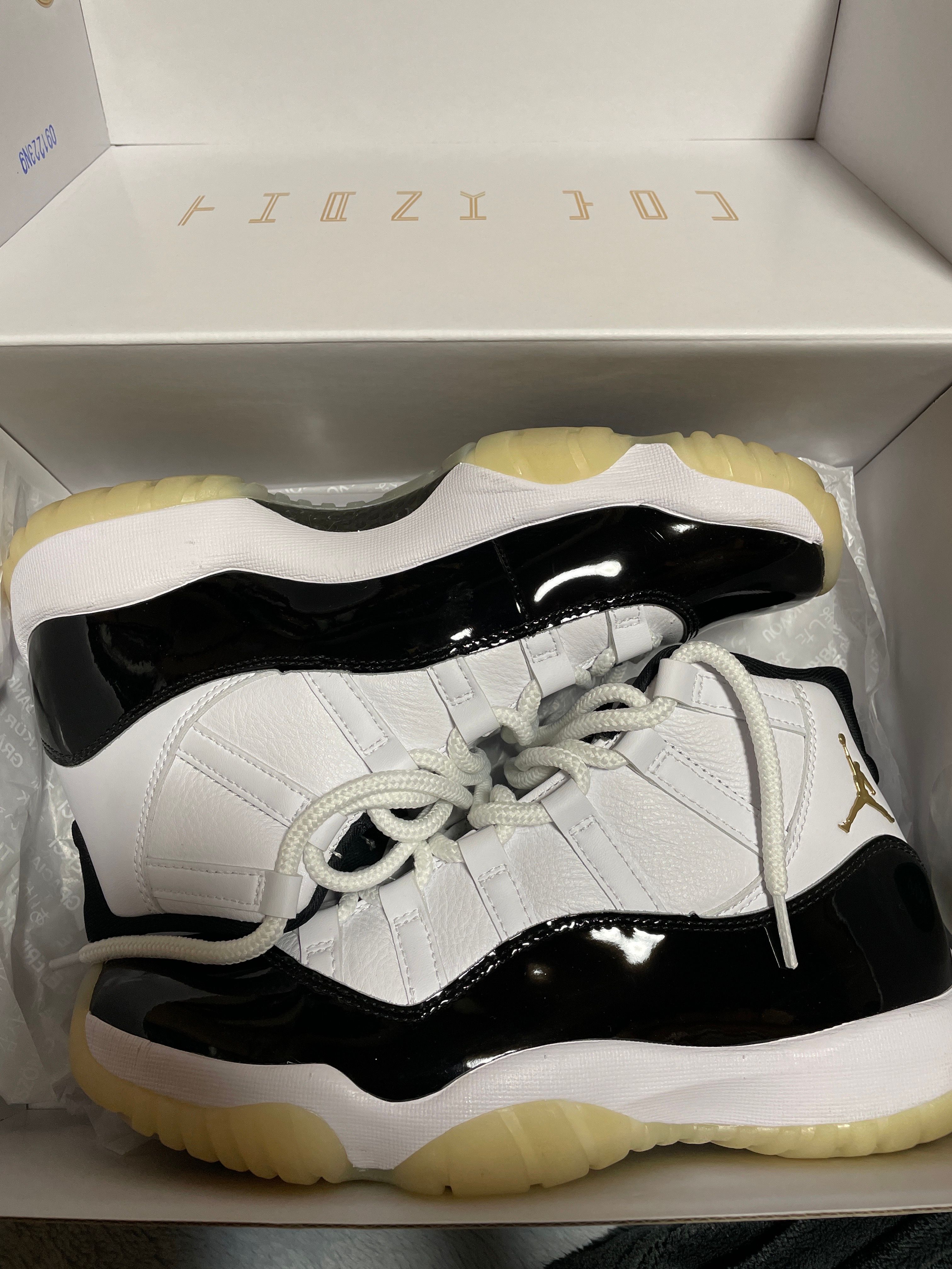 Nike Air Jordan 11 Retro "Gratitude"