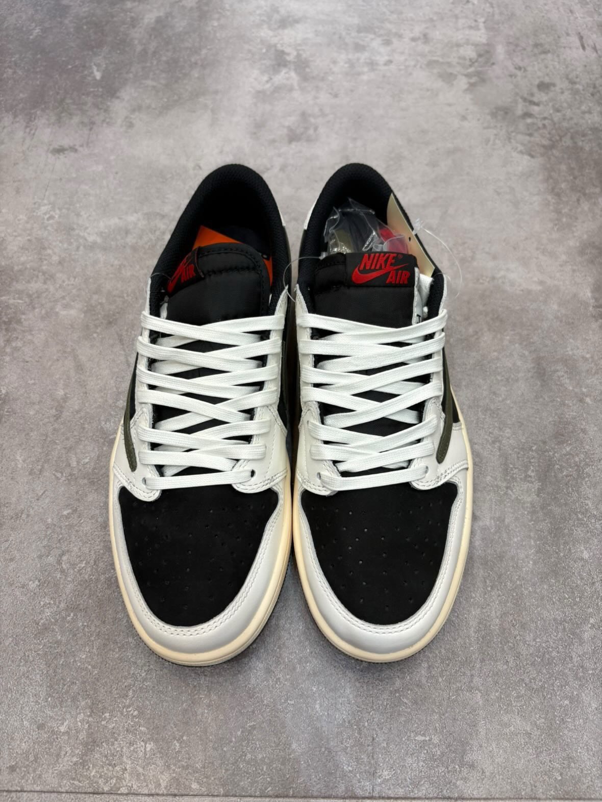 Travis Scott × Nike Women's Air Jordan 1 Low OG "Medium Olive"