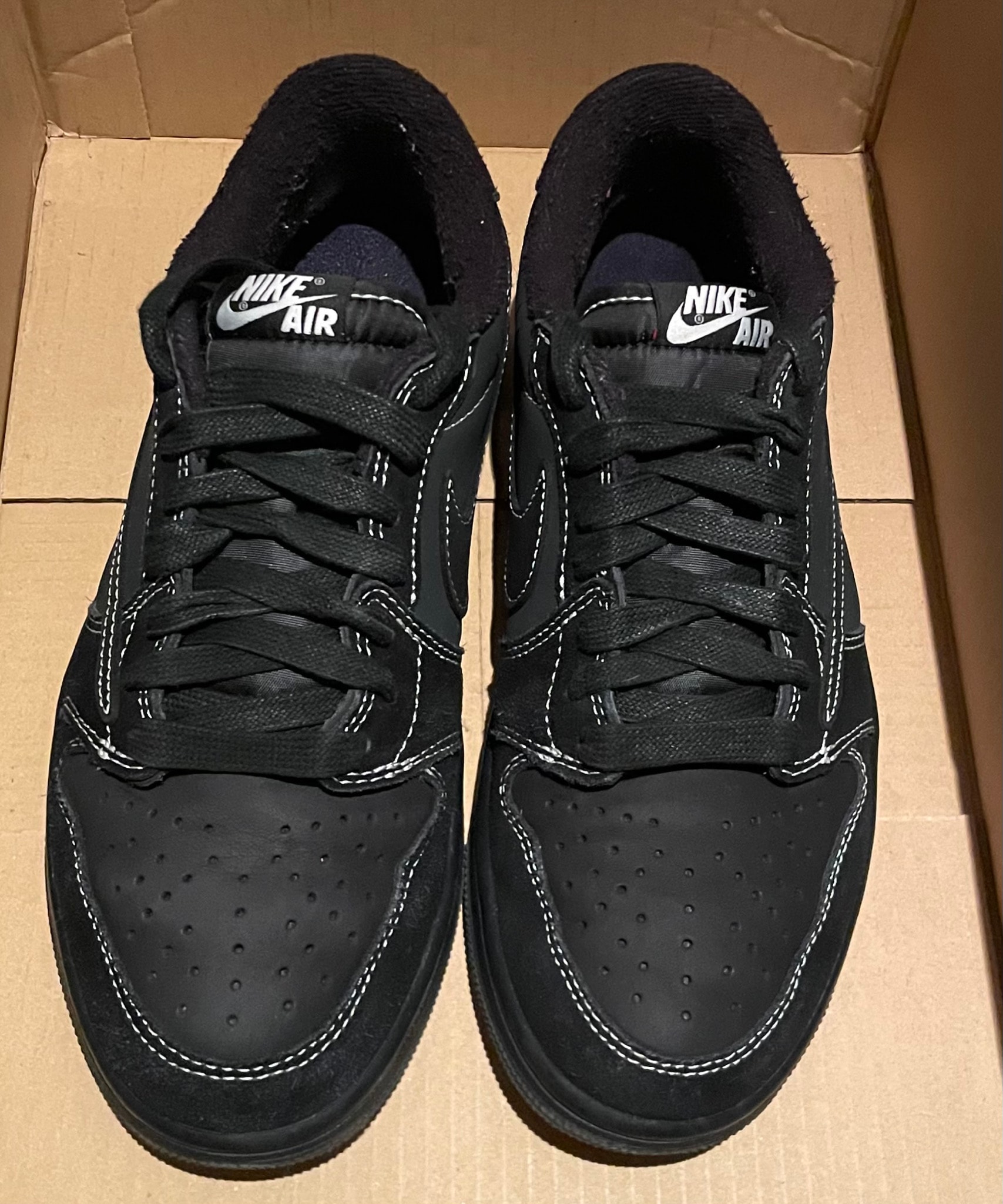 Travis Scott × Nike Air Jordan 1 Low OG SP "Black Phantom"