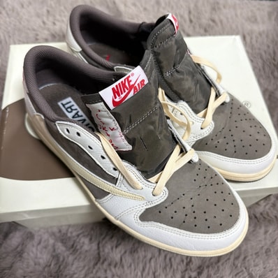 Travis Scott × Nike Air Jordan 1 Low OG SP "Reverse Mocha/Sail and Ridgerock"