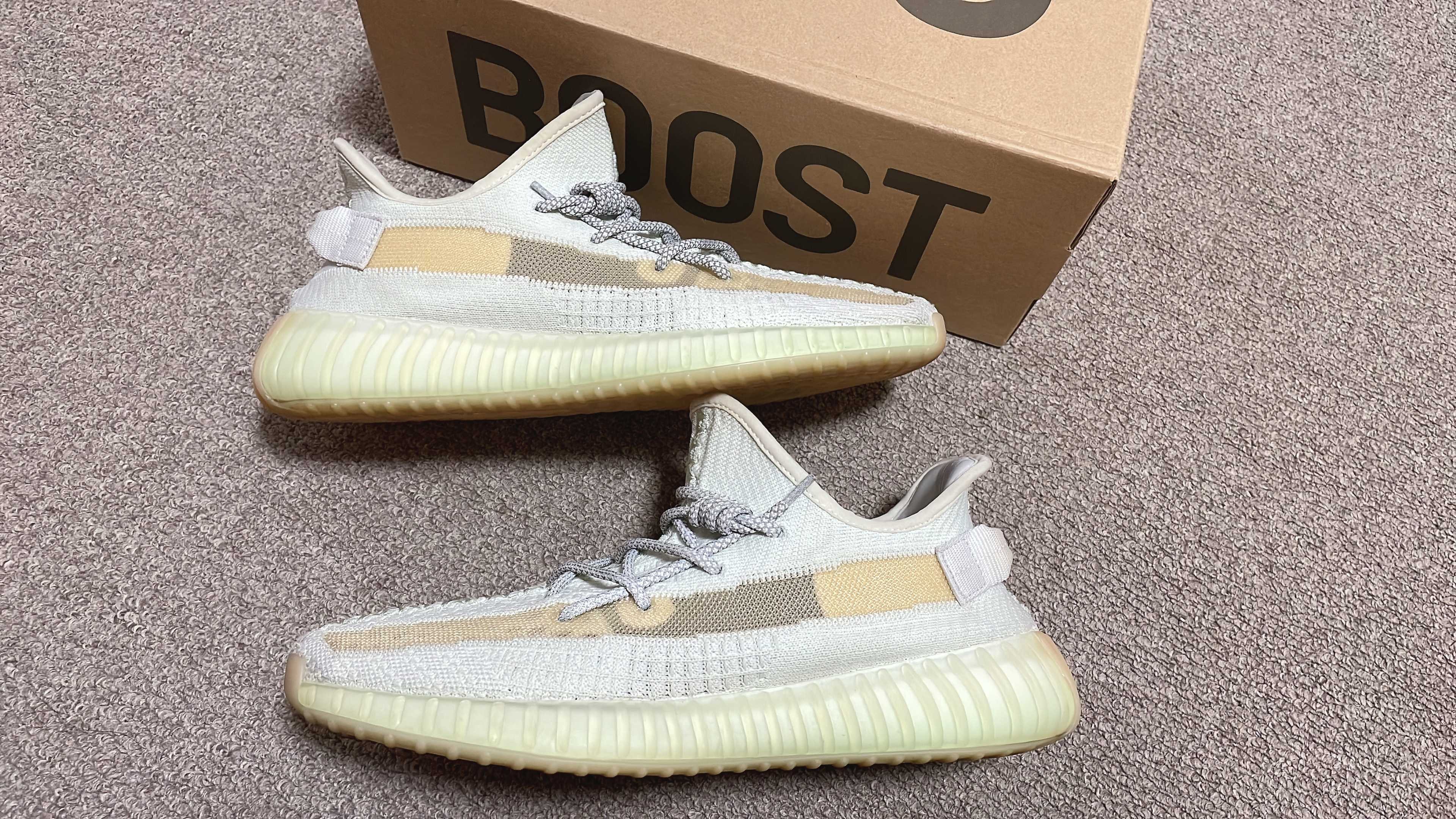 adidas Yeezy Boost 350 V2 "Hyperspace"