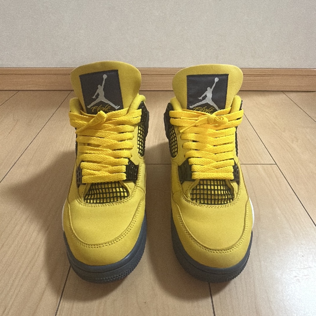 Nike Air Jordan 4 "Tour Yellow"