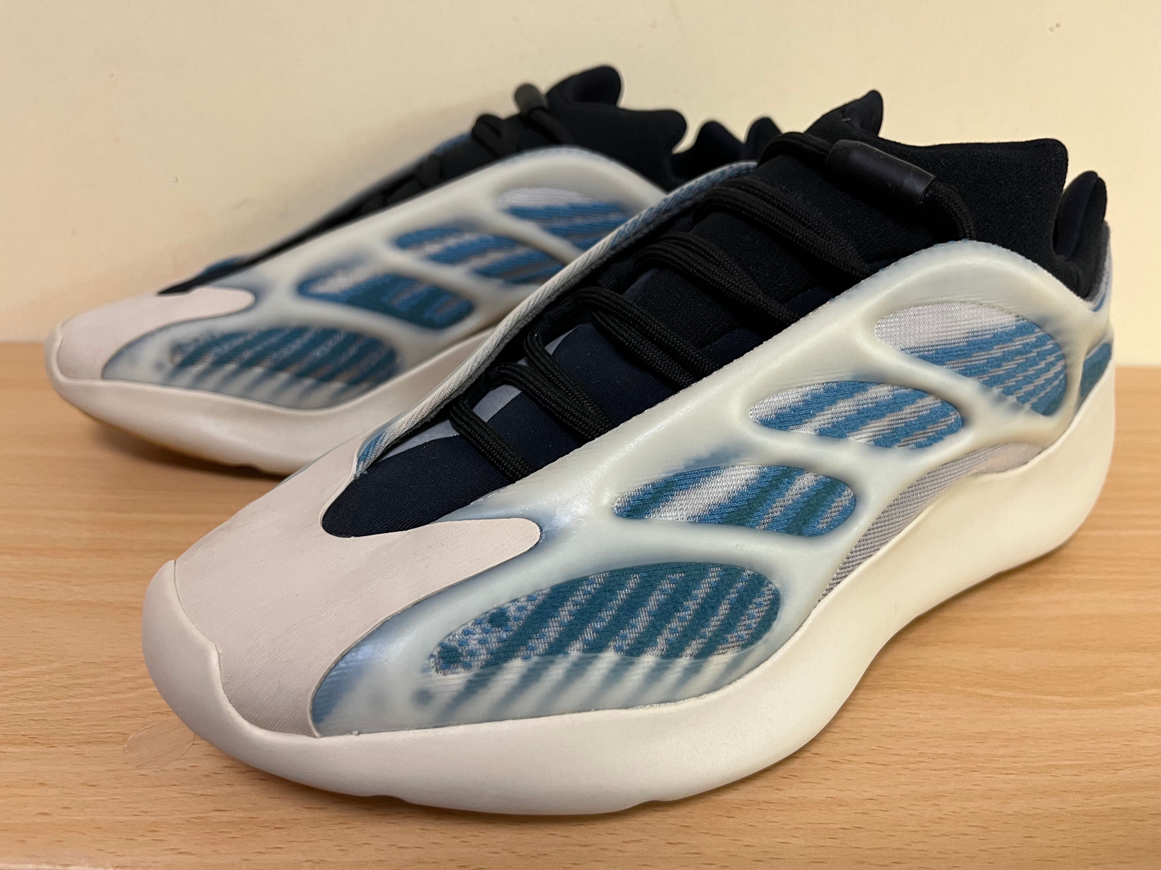 adidas YEEZY 700V3 "Kyanite"