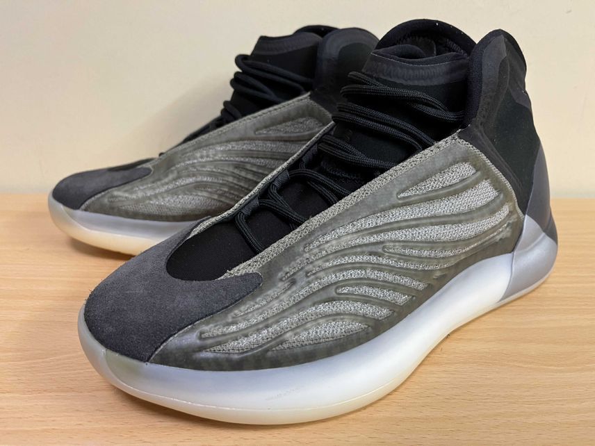 adidas YEEZY Quantum "Barium"