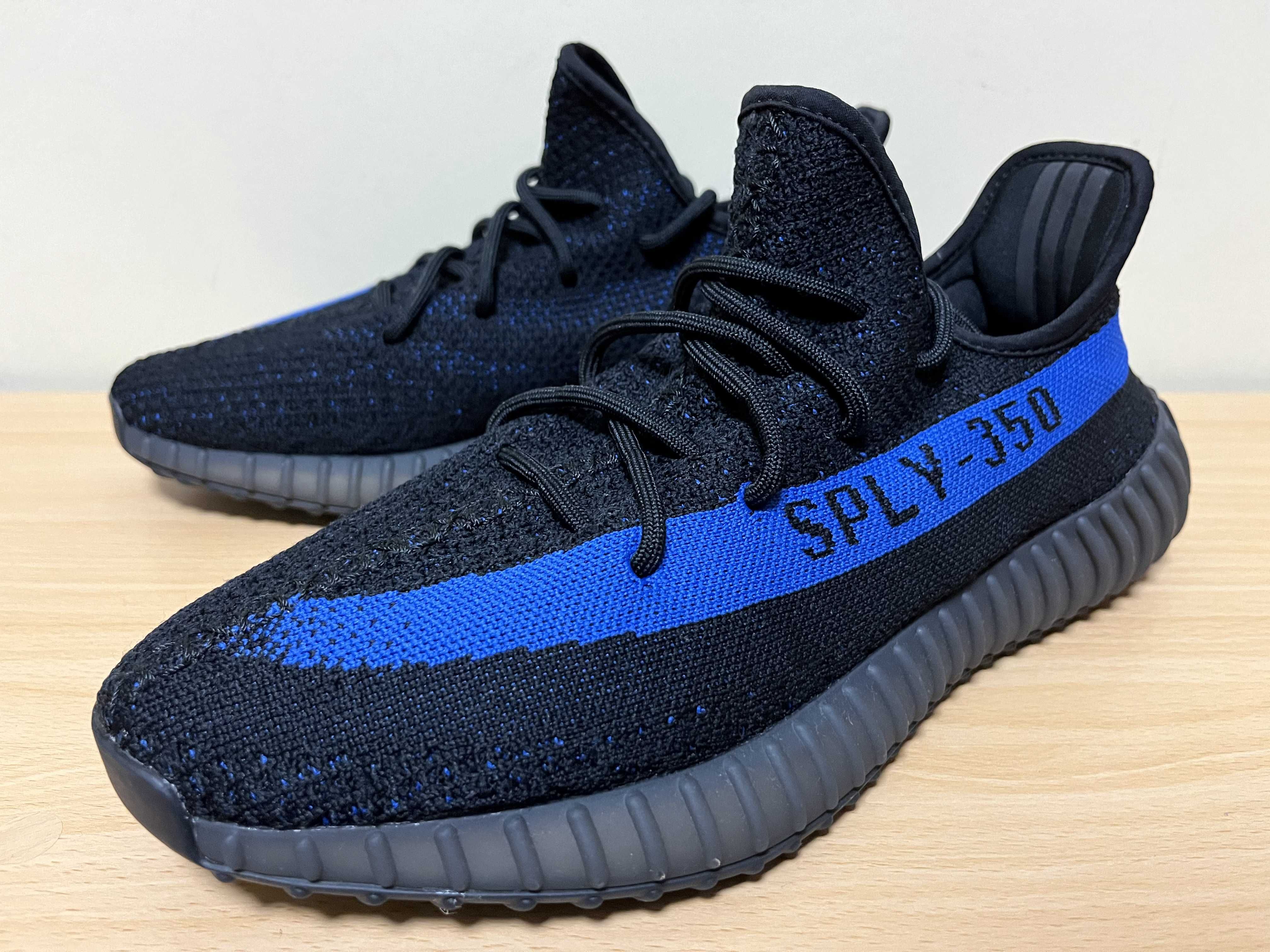 adidas YEEZY Boost 350V2 "Dazzling Blue"