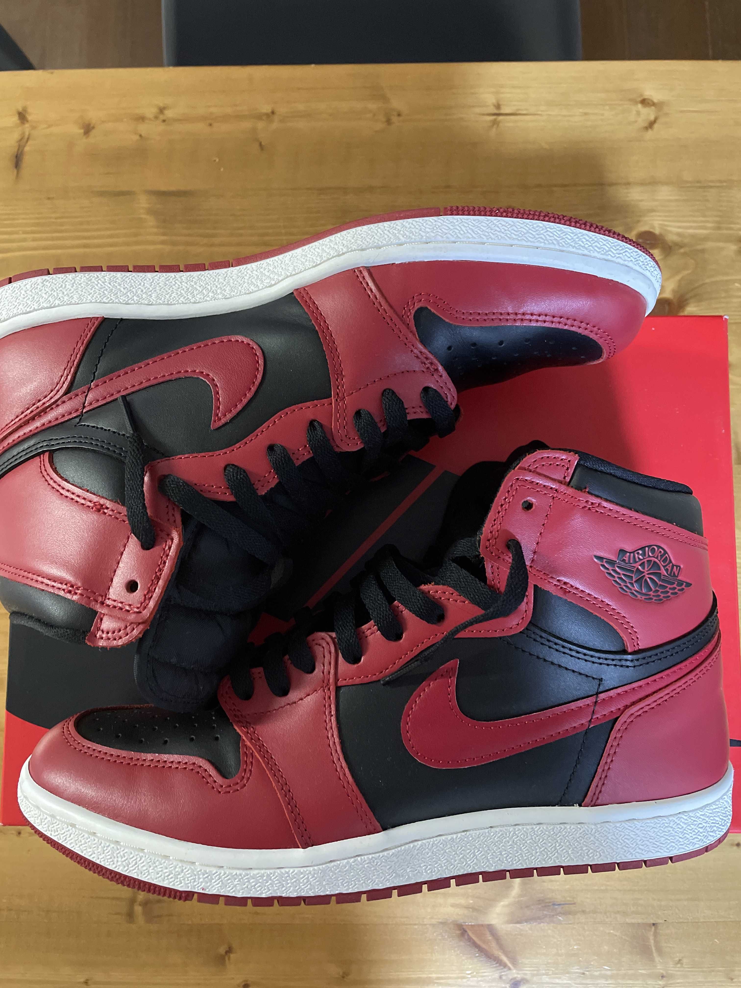 Nike Air Jordan 1 High ’85 "Varsity Red"