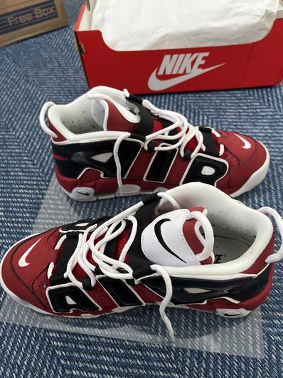 Nike Air More Uptempo ’96 "Black and Varsity Red" (2021)