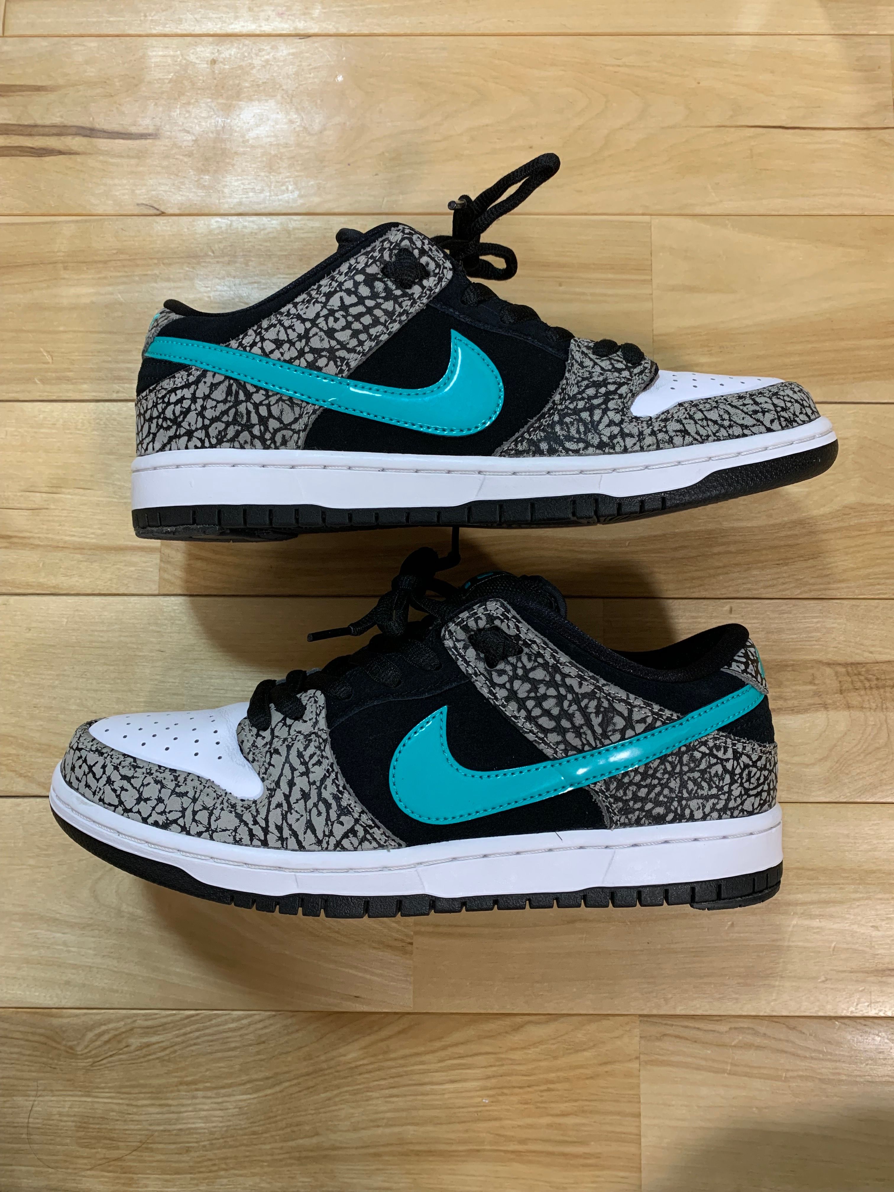 Nike SB Dunk Low "Elephant/Safari"