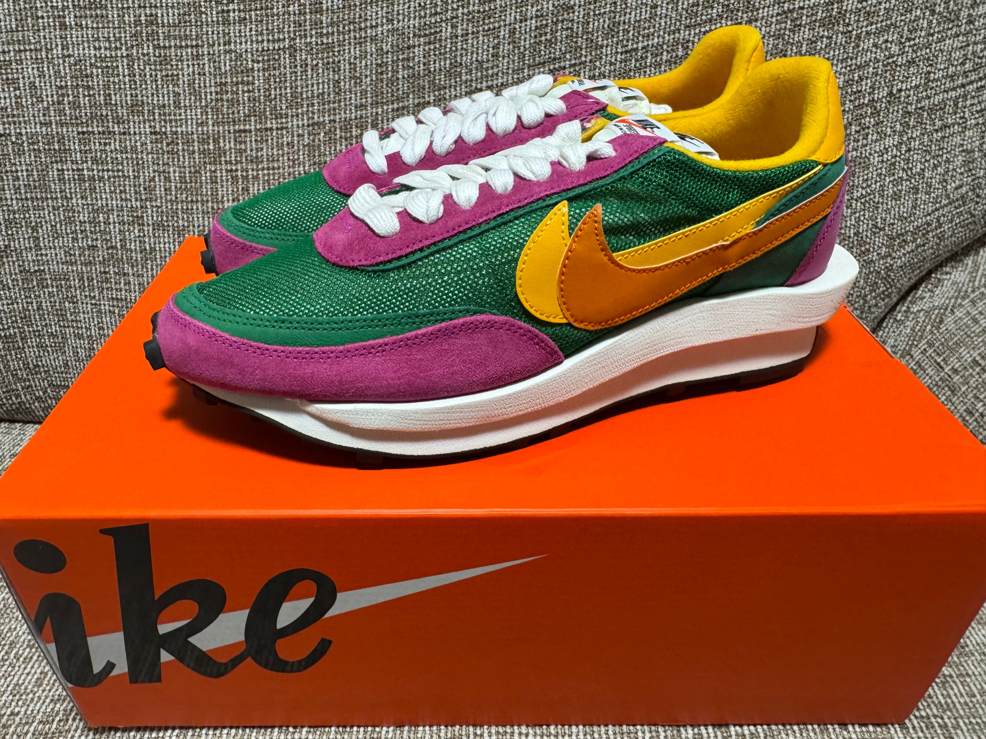 sacai × Nike LDV Waffle "Pine/Green"