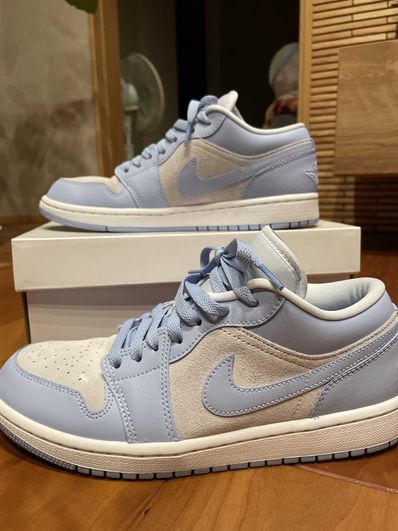 Nike Women's Air Jordan 1 Low "Football Grey/Aluminum/White"