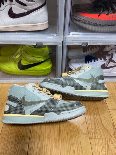 Travis Scott × Nike Air Trainer 1 SP "Grey Haze and Dusty Sage"