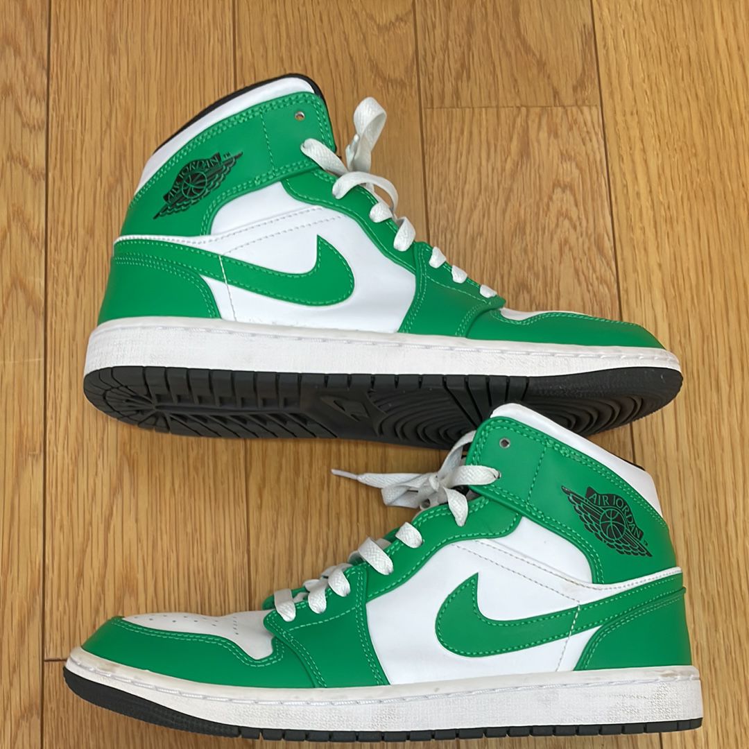 Nike Air Jordan 1 Mid "Lucky Green"