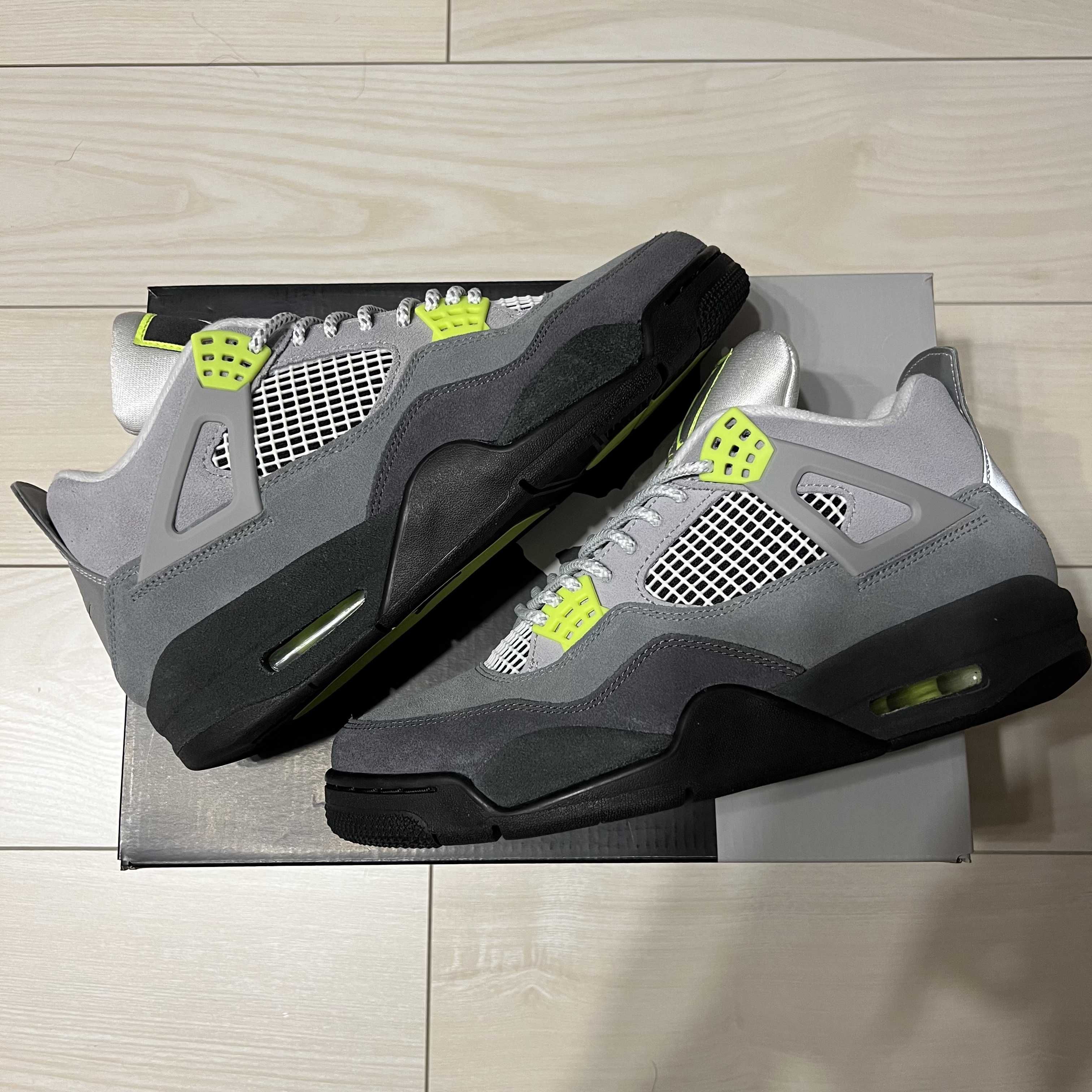 NIKE AIR JORDAN 4 RETRO LE "NEON"