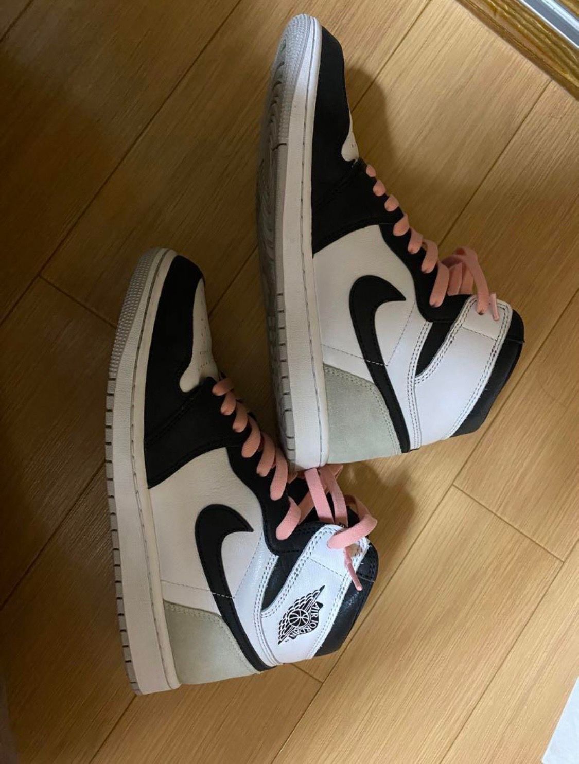 Nike Air Jordan 1 High OG "Bleached Coral"