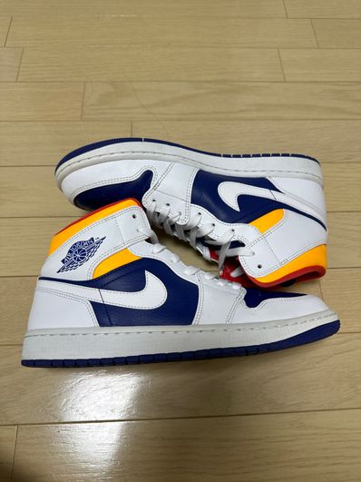 NIKE AIR JORDAN 1 MID "WHITE/NAVY/YELLOW"