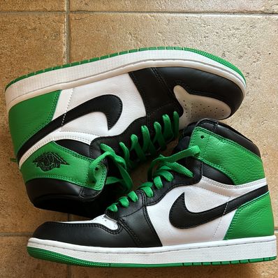 Nike Air Jordan 1 Retro High OG "Celtics/Black and Lucky Green" (2023)