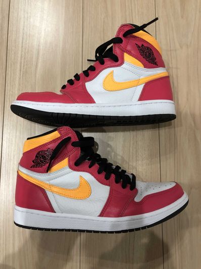 Nike Air Jordan 1 High OG "Light Fusion Red"