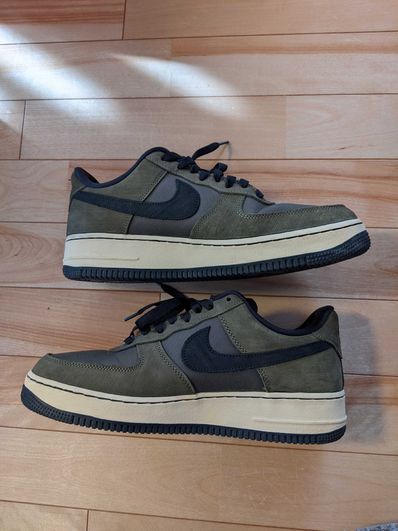 UNDEFEATED × Nike Air Force 1 Low "Olive"
