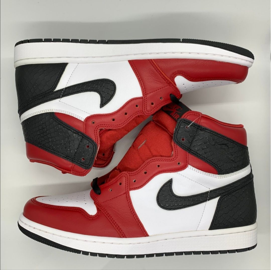 Nike Women's Air Jordan 1 High OG "Satin Red"