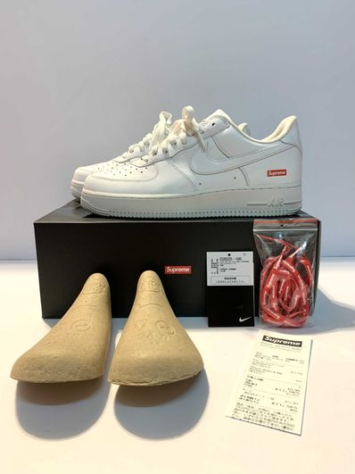 Supreme × Nike Air Force 1 Low "White"