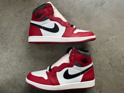 Nike Air Jordan 1 High OG "Lost & Found/Chicago"