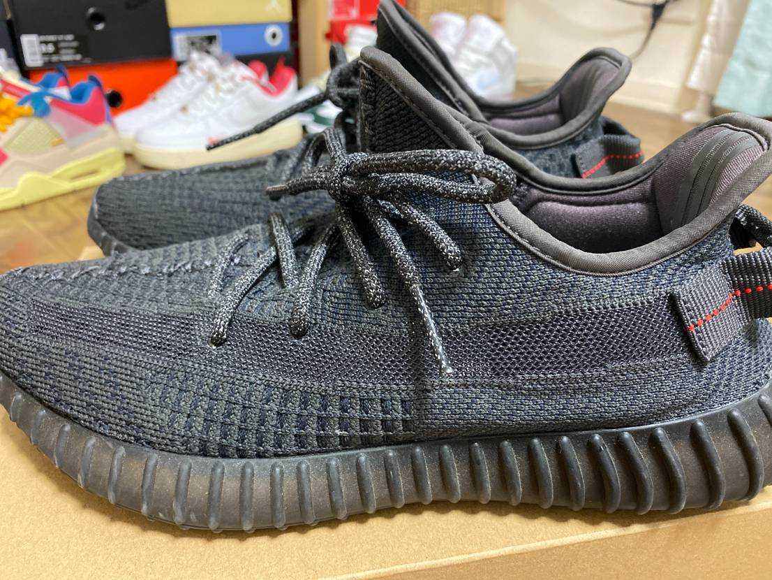 adidas YEEZY Boost 350 V2 "Black"